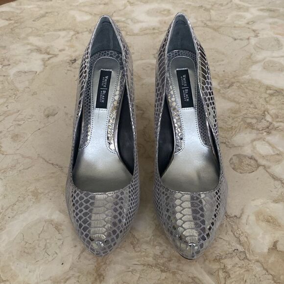 White House Black Market Leather Snakeskin Silver Platform 4” Party Heels - Picture 4 of 12